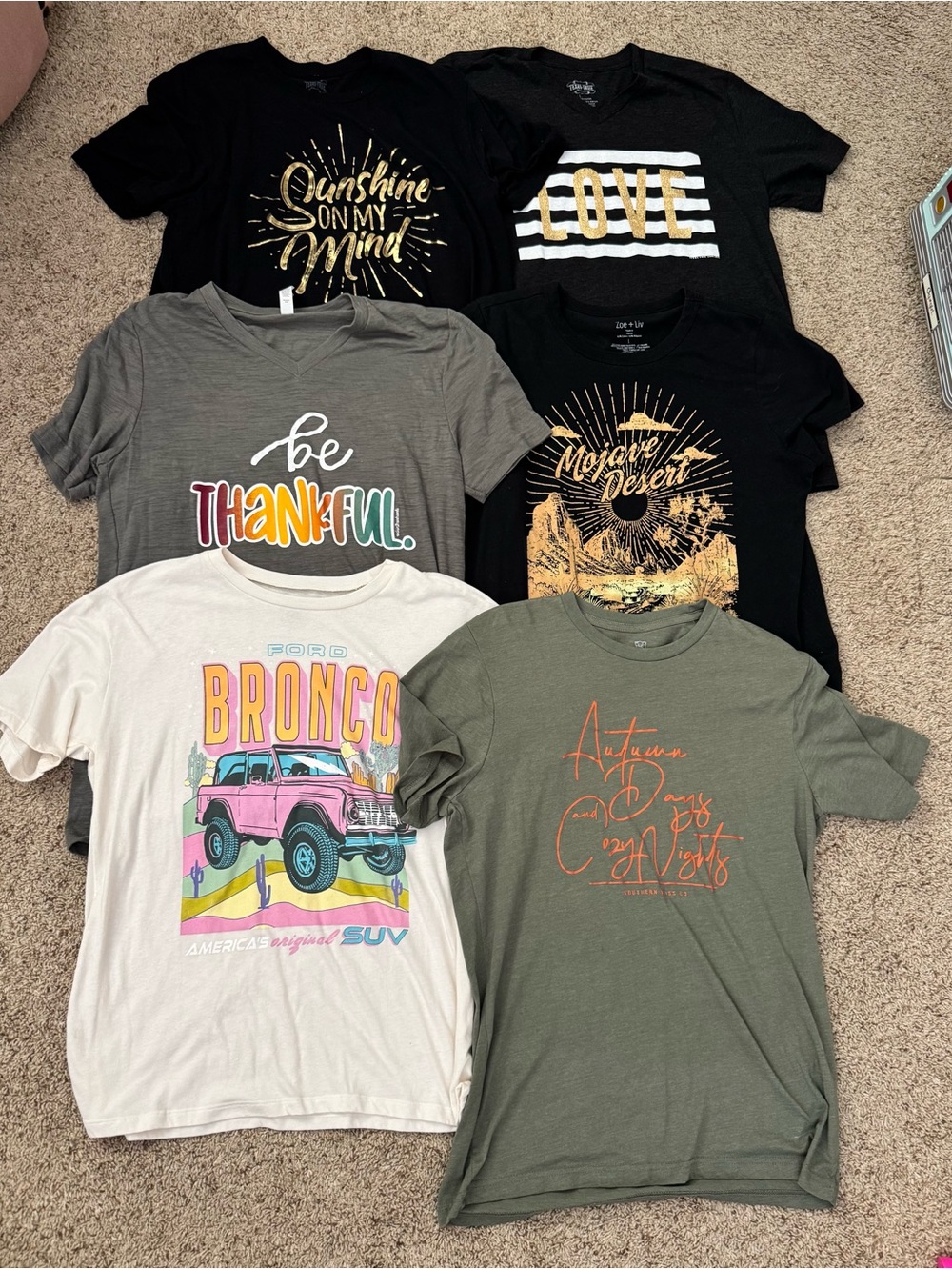 Set of Six Short Sleeve Graphic Tees Women’s Size